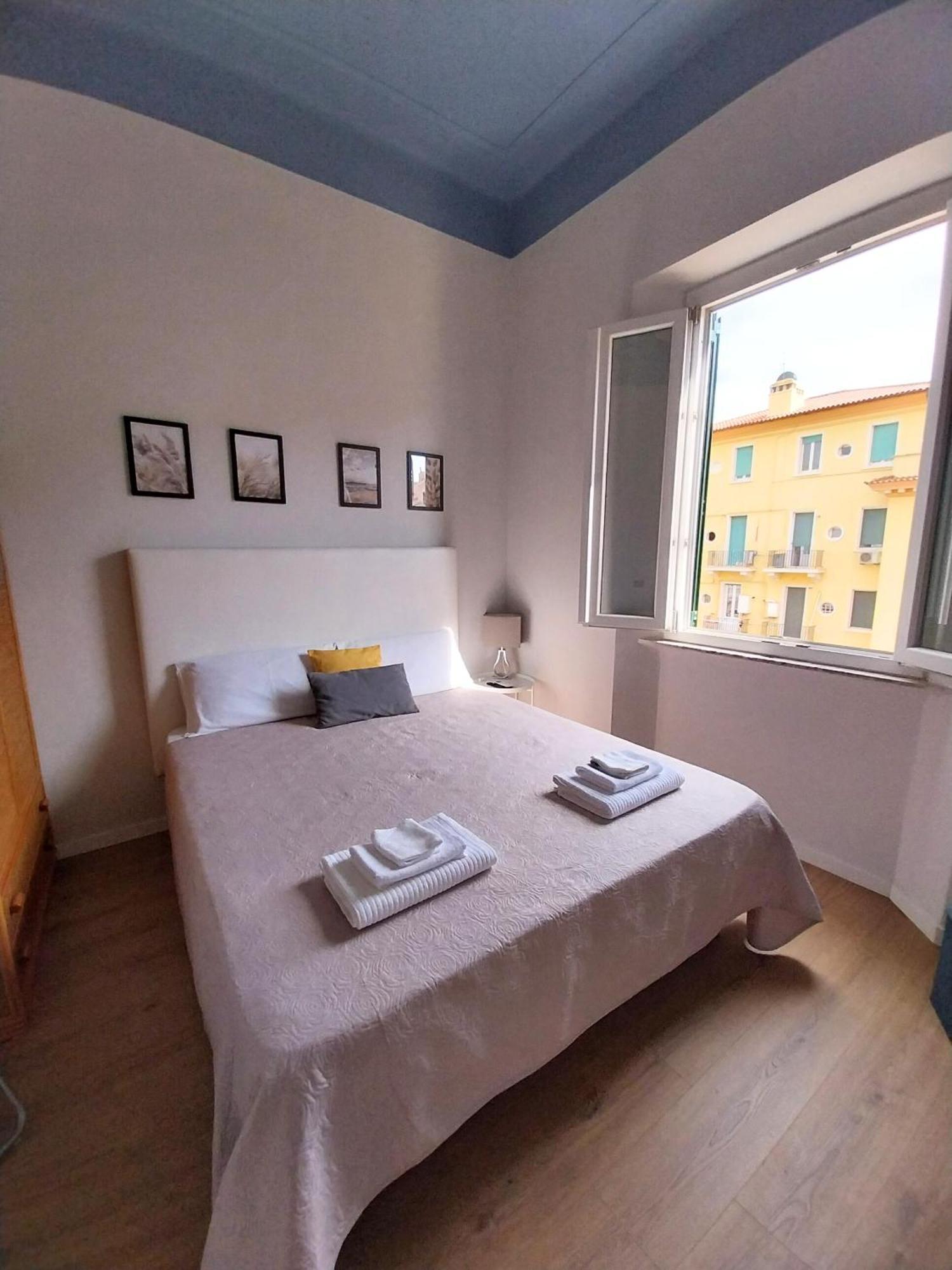 Mareroma32 - Tourist Rental Lido di Ostia Ngoại thất bức ảnh